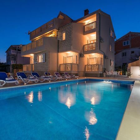 Apartments Pralija Žaborić Eksteriør billede