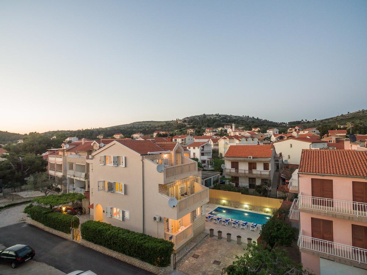 Apartments Pralija Žaborić Eksteriør billede